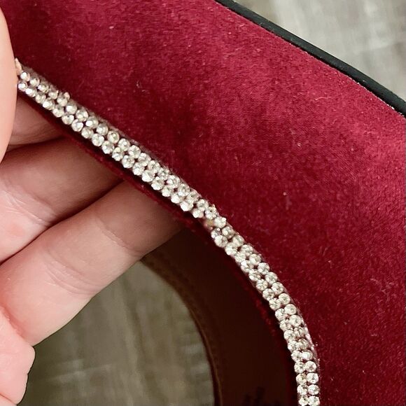 Anne Klein Red Sling Back Pointy Toe Suede Glitsy Heels Sz 7.5M Runs Small - Picture 10 of 10